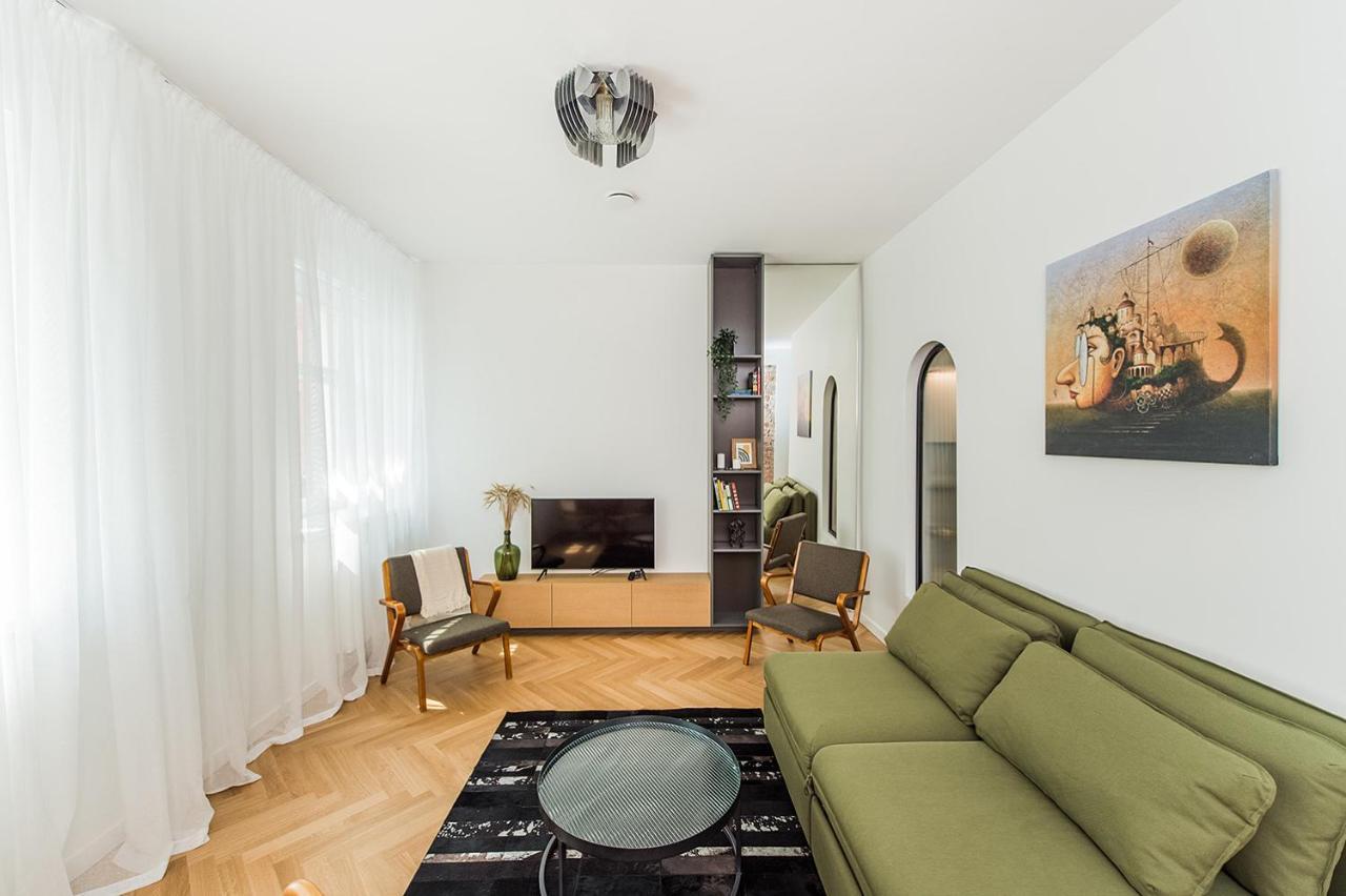 Kaunas Town Hall Apartment 5A By Urban Rent Luaran gambar
